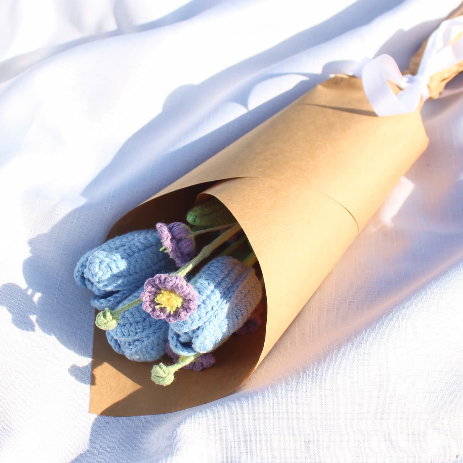 crochet tulip bouquet